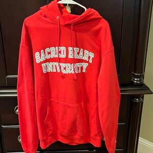Champion men’s large Sacred Heart University Sweatshirt